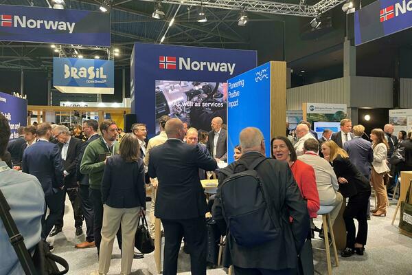 Hydrogennæringen samlet i Rotterdam: Hydrogen nøkkel til utslippskutt, energiforsyning og konkurransekraft