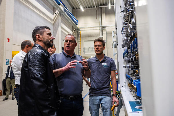 Hexagon Purus lanserer ny generasjon transportsystem for hydrogen