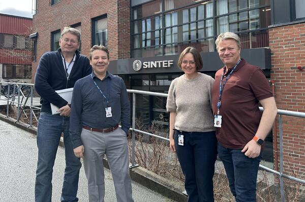 SINTEF knar frem de nye hydrogenteknologiene