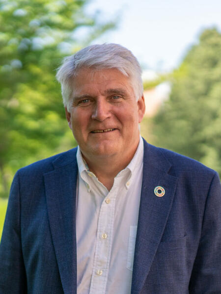 Nils Røkke