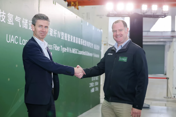 UMOE Advanced Composites i Kristiansand og Kina