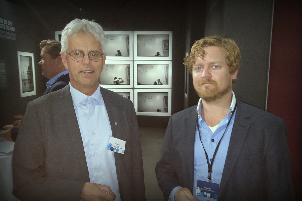 Rolf Roland i Nasjonal kommunikasjonsmyndighet (Nkom) og Kristian Vik i NHF.
